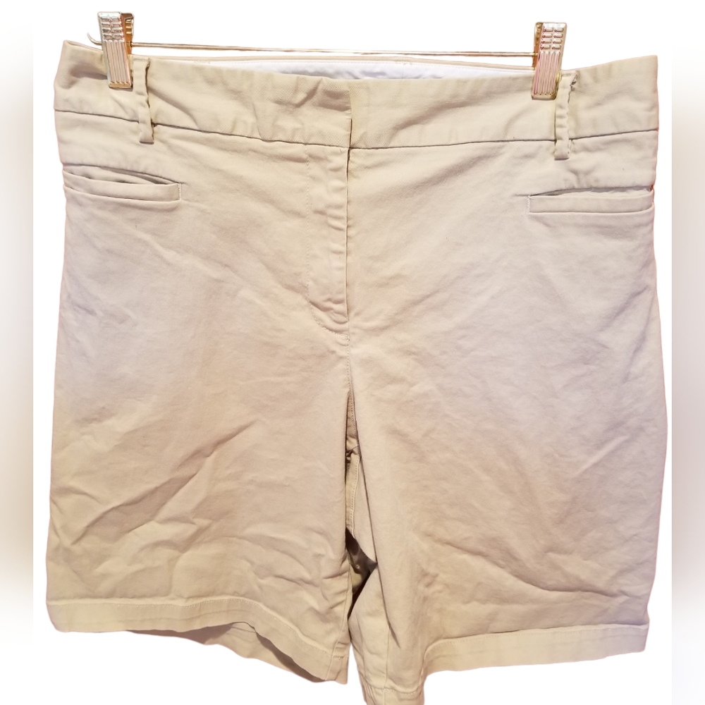 Lands'End Shorts Size 22w Khaki